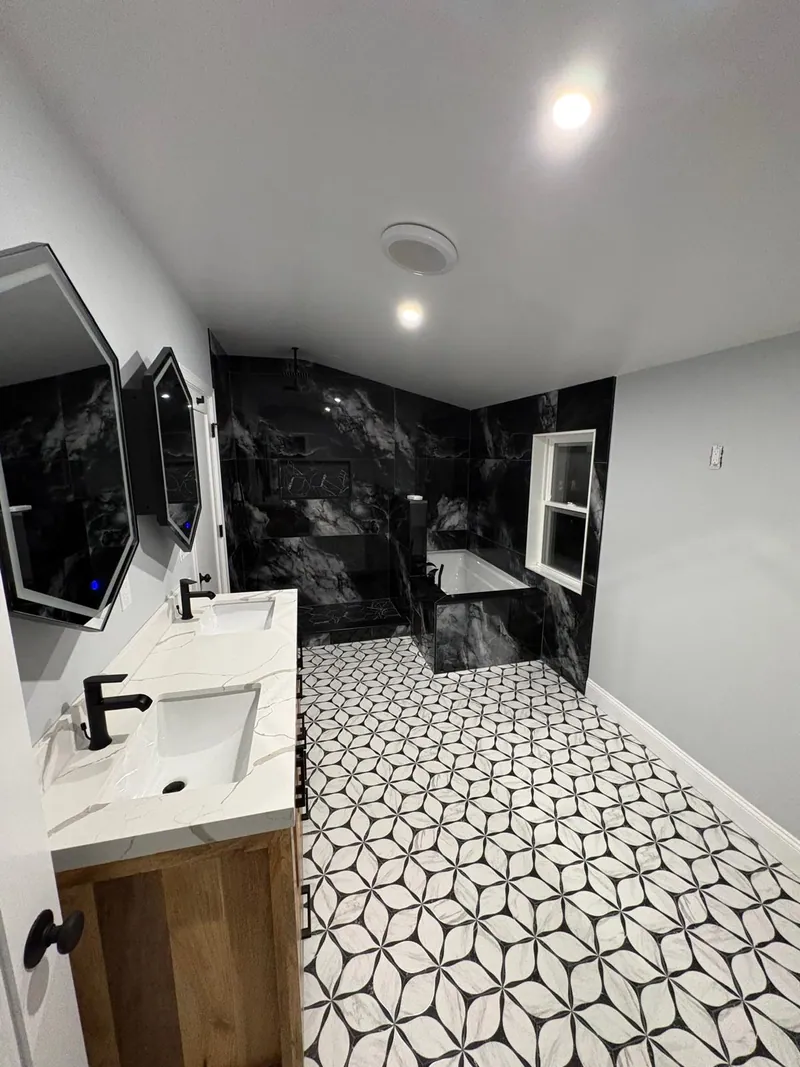 Black and white bath